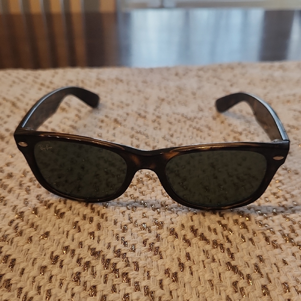 Ray-Ban new wayfarer
